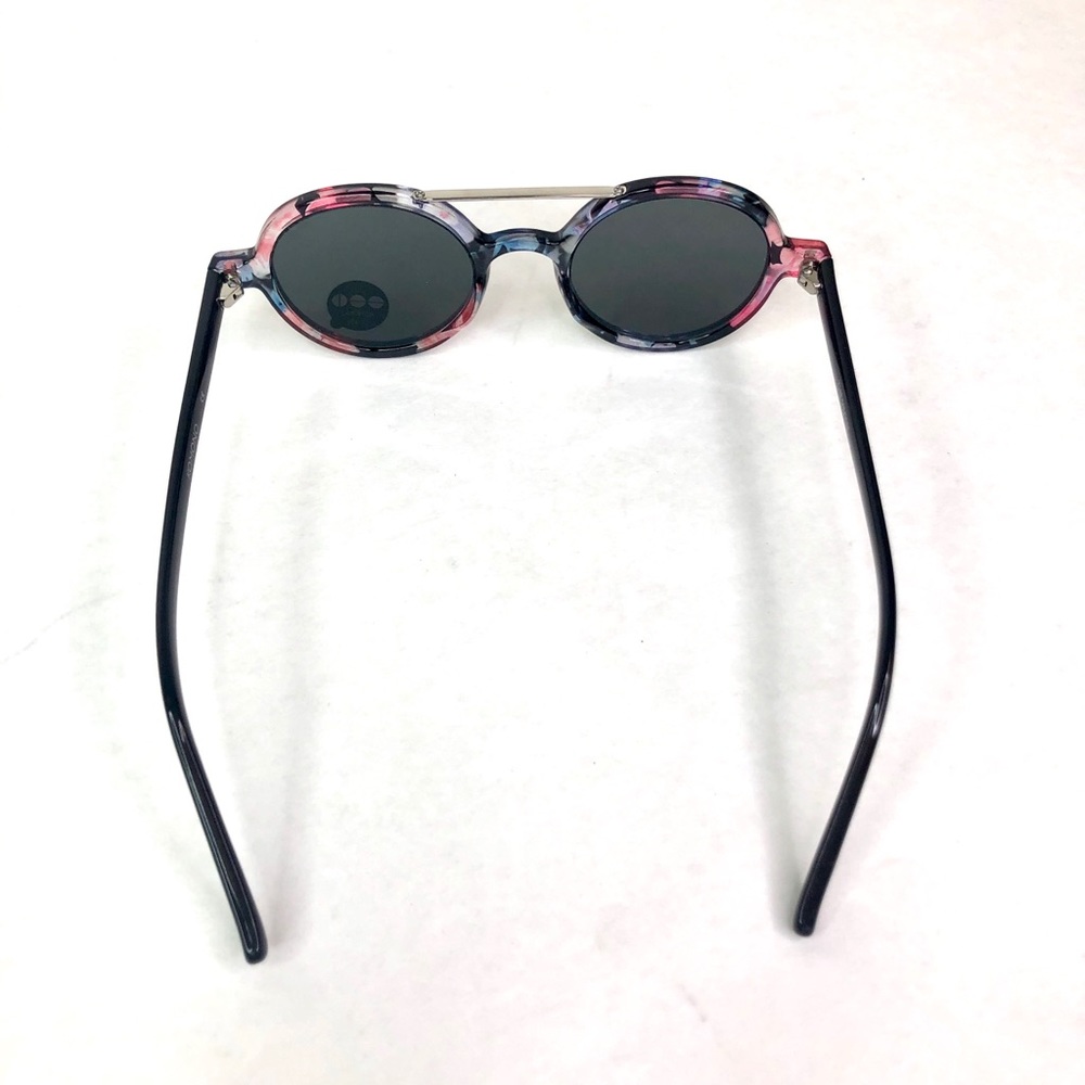 KOMONO Vivien Floral Sunglasses NEW round UV400 black pink - Picture 7 of 10